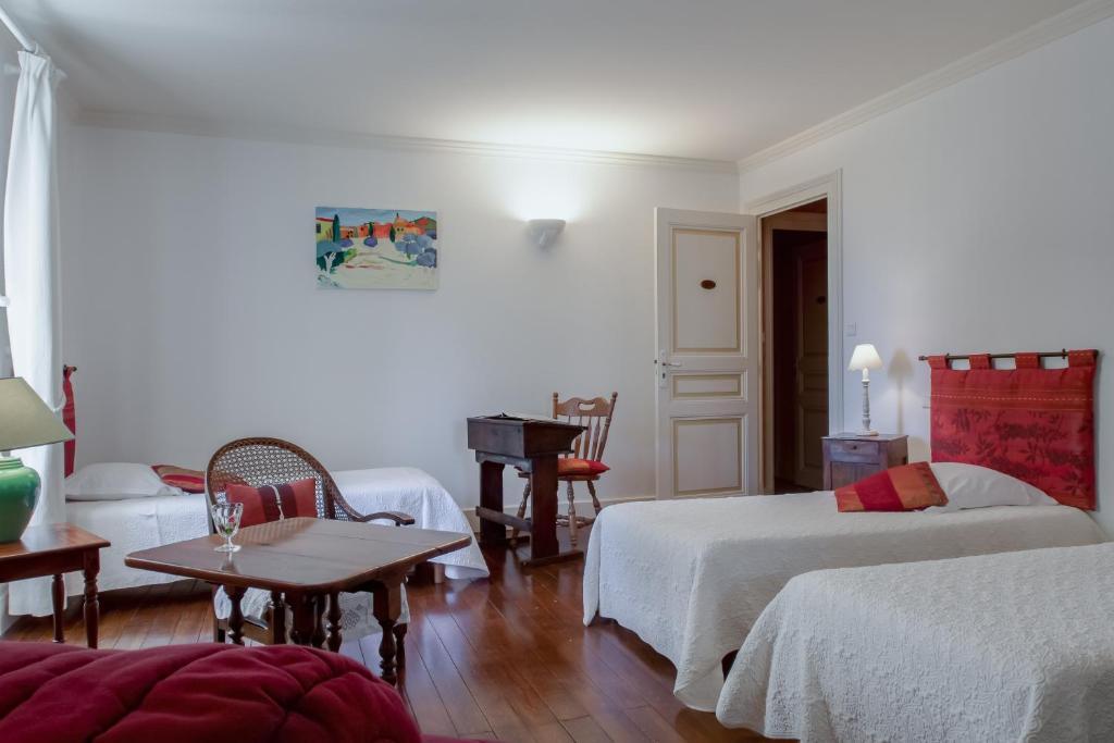 Sennecey-le-Grand Chambres Au Chateau - Le Clos Des Tourelles חדר תמונה