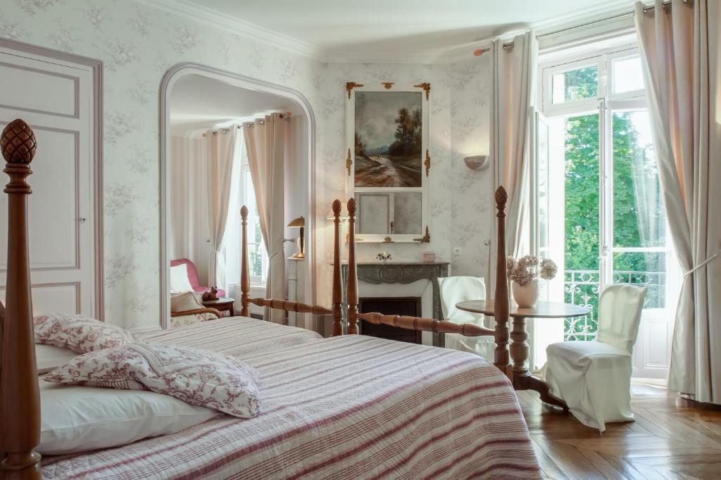 Sennecey-le-Grand Chambres Au Chateau - Le Clos Des Tourelles חדר תמונה